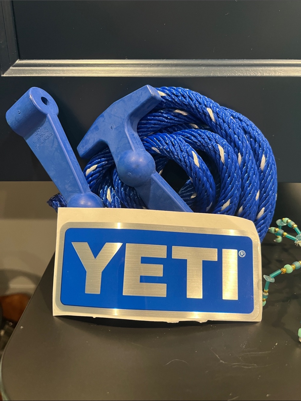 🥶 New Yeti Royal Blue Rope with Matching latches and Logo Sticker Y1234